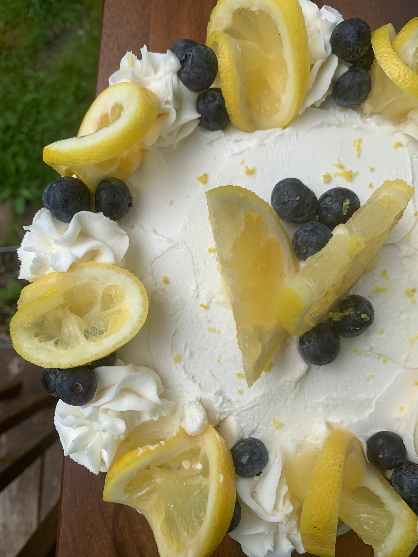 BLUEBERRY +LEMON CAKE