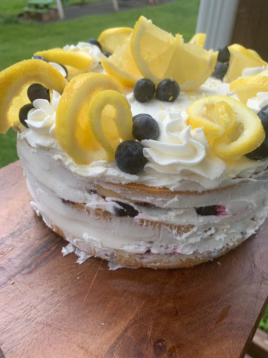BLUEBERRY +LEMON CAKE